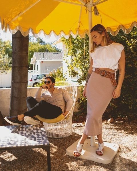 We’re sprung on spring! Wishing you all a great weekend. 💐 Tap to shop his and hers!