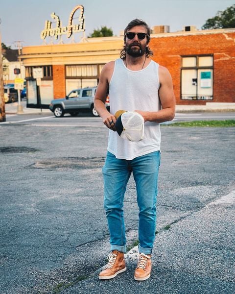 stay hopeful 🙌🏽⚡️
i’ve been wearing their boots on and off the stage for the last decade but i’m stoked on these @bedstu sneakers - all of you can enjoy 20% off @bedstu’s website by using my “king20” code at check out🤘🏽
i’m humbled by their support and love for music and i’m very excited for what’s to come!
stay tuned for some creative adventures🔮
#kingkyote #bedstu #kingkyotexbedstu