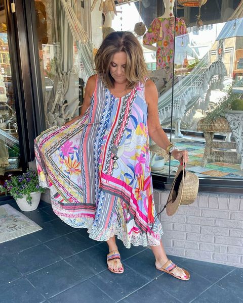 dresses, details, party on the front and party on the back! these new dresses from johnny was are ahhmazing and they are 20% off right now!!!
shop the square today! we’re open 10-6! um
order online now at www.urbanmillsboutique.com
open monday-saturday 10-6, sun 12-4
(615)466-5288
#urbanmillsboutique
#shopwilsoncounty #shopthesquarelebanon #newarrivalsdaily
#makeastatement
#shopwilco
#kanthabae
#nashvillefashionscene
#shopsmall
#shoplocal
# magnolia pearl
#johnnywas
#bedstu
#ivyjane
#naturallife