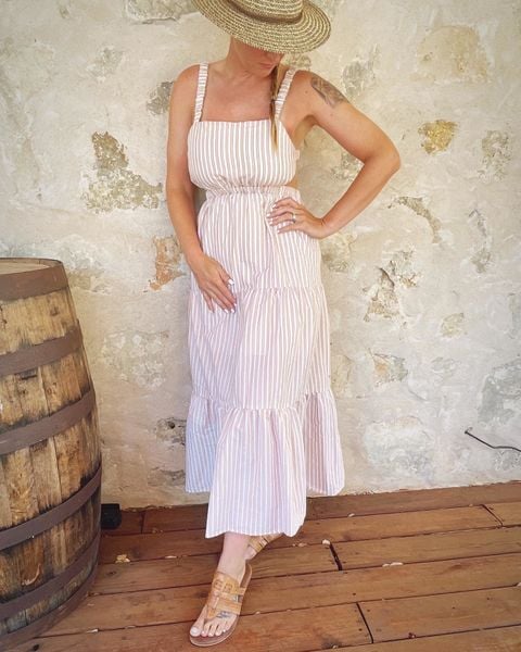 summer dress that leaves an impression! great for a day of shopping in the hill country or a family picnic on the ranch. it’s light weight yet lined on the inside. it’s has a very flattering fit. complete the look with some @bedstu sandals. #g3mercantile #g3ranch #ranchmeetsboutique #summerdress #bedstu #shopping #dresstoimpress #summeroutfit #sandals #texasboutique #boutique #boutiqueshopping #hillcountry