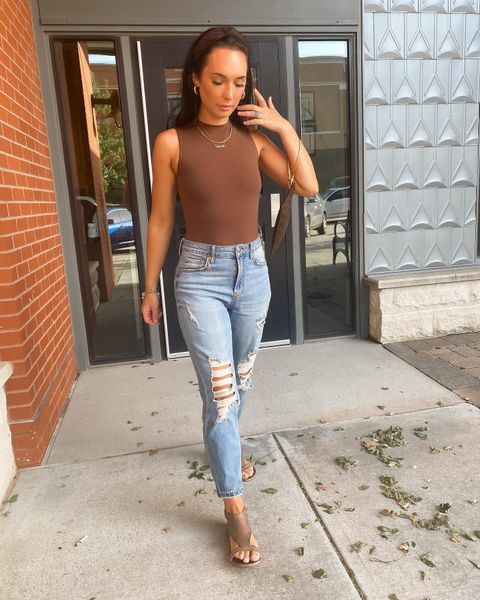 if you’ve got a dream, chase it...because a dream won’t chase you back 💫
