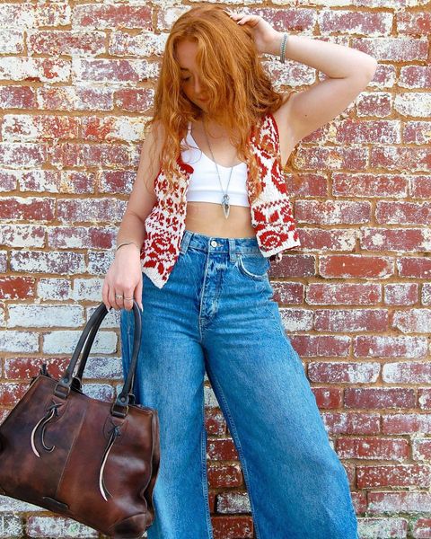 are you a jeans or jumpsuit kinda girl? 😚
#spiritedstyle #shoplocal #bedstu #shoponline #womenfashion