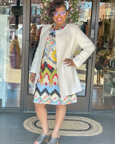 loving everything about these coordinating pieces from isle! the dress, the pants and this awesome jacket with matching lining is so versatile and fun!
top it off with this amazing necklace from unode50!
open monday thru sat 10-6 and sunday 12-4. um
order online now at www.urbanmillsboutique.com
open m-t-w 10-5, th-fri-sat 10-6, sun 12-4
(615)466-5288
#urbanmillsboutique
#shopwilsoncounty #shopthesquarelebanon #newarrivalsdaily
#makeastatement
#shopwilco
#kanthabae
#nashvillefashionscene
#shopsmall
#shoplocal
# magnolia pearl
#johnnywas
#bedstu
#vintageclothing
#ivyjaneclothing
#jadedgypsy
#isle
#unode50