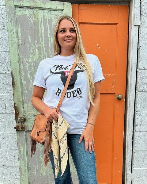 not my first rodeo tee💋
shop it now—$42
•
•
•
#shopping #boutique #rodeo #rodeofashion #bedstu #jadedgypsy #fashion #smallbusiness