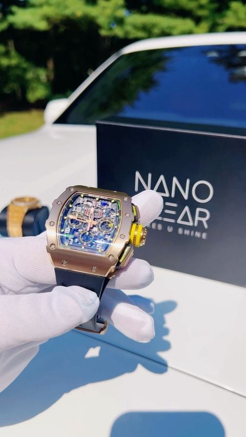 Nano Clear Watch Cleaner & Scratch Remover 2.0. Watch Cleaner